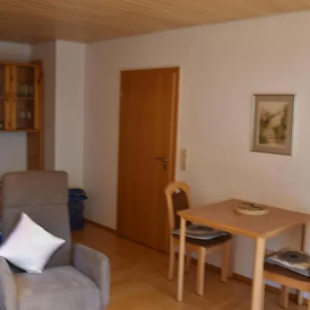 Lechleiter Apartment *
